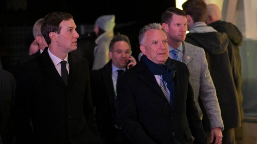 Nga - Mỹ đánh giá thế nào trong cuộc gặp về triển vọng hòa bình Ukraine tại Davos?